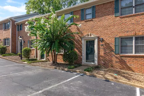 317 Mcbrien Rd, Chattanooga, TN 37411