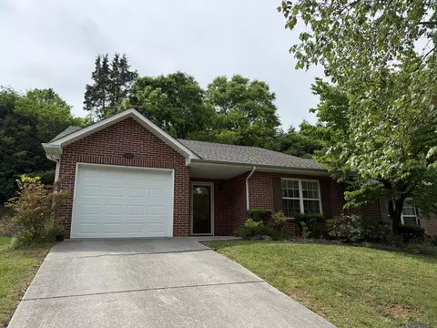 943 Spring Park Rd, Knoxville, TN 37914