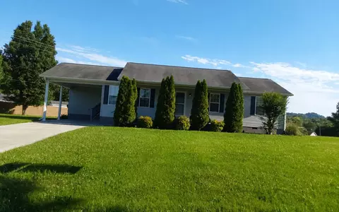 144 Vineyard Rd, Sweetwater, TN 37874