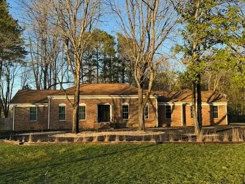 233 Mcintire Ave NE, Cleveland, TN 37312