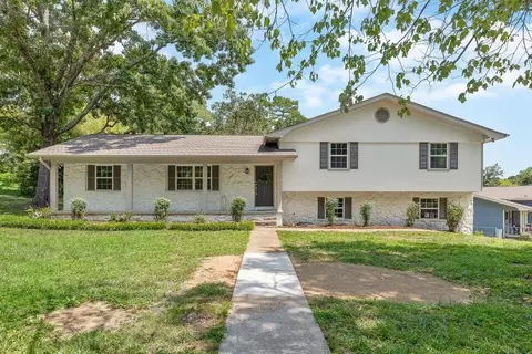4929 Willow Lawn Dr, Chattanooga, TN 37416