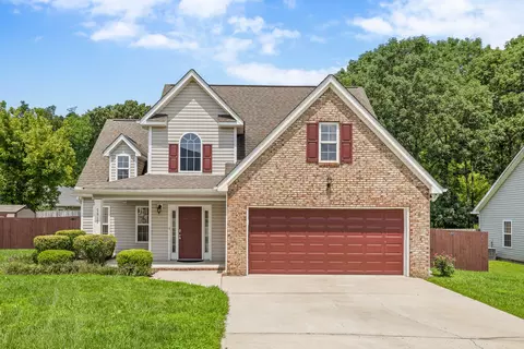7917 Squirrel Wood Ct, Ooltewah, TN 37363