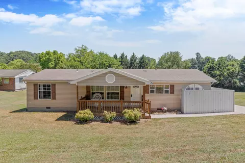 994 Green Pond Rd, Soddy Daisy, TN 37379