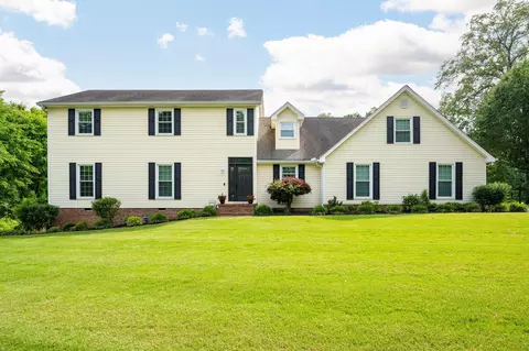410 Valleybrook Rd, Hixson, TN 37343