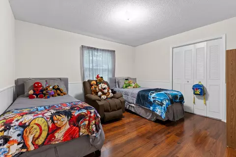 Bedroom - 1135 Shady Fork Rd, Chattanooga, TN 37421 photo 3 of 3