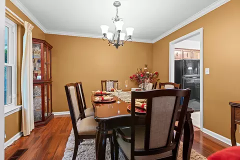 Dining - 1135 Shady Fork Rd, Chattanooga, TN 37421 photo 2 of 2