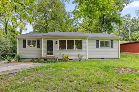 1720 Cambridge Dr, Chattanooga, TN 37411