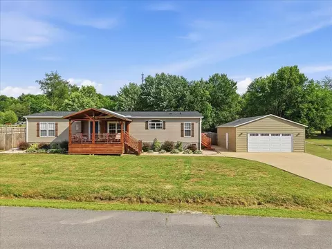 319 Tucker Rd, Seymour, TN 37865