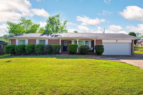 2510 Jenkins Rd, Chattanooga, TN 37421