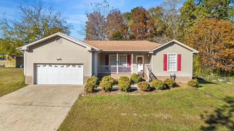 10627 Jeneva Ln, Soddy Daisy, TN 37379
