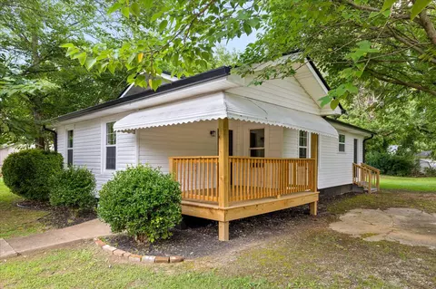 1009 N Hawthorne St, Chattanooga, TN 37406
