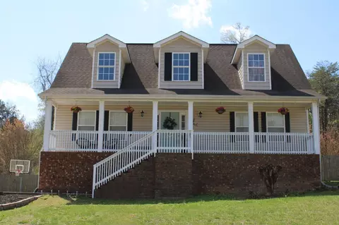 396 Olivia Ln, Soddy Daisy, TN 37379