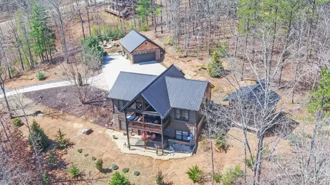 101 Hideaway Trl, Copperhill, TN 37317