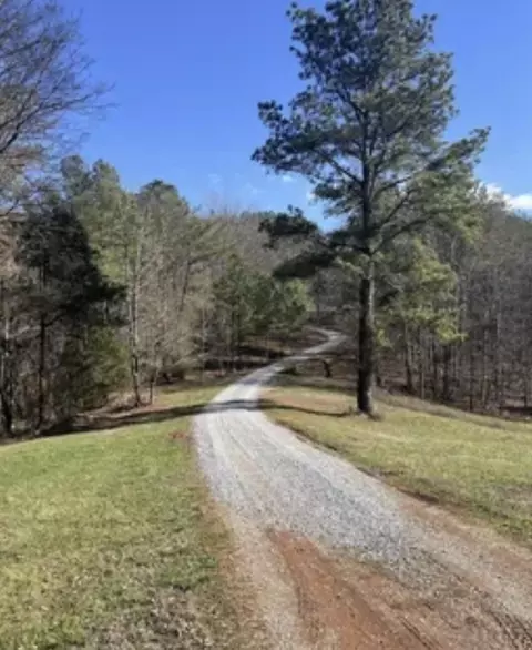 343 County Road 758, Riceville, TN 37370