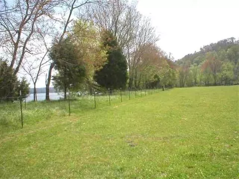 1134 Mccustion Cemetery Rd, Spring City, TN 37381