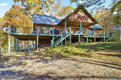3201 Ballplay Rd, Madisonville, TN 37354