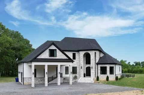 1530 SE Strawhill Rd SE, Cleveland, TN 37323