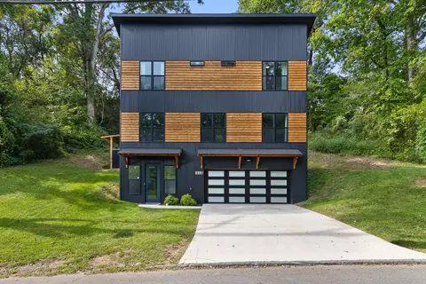 222 Sweetland Dr, Chattanooga, TN 37415