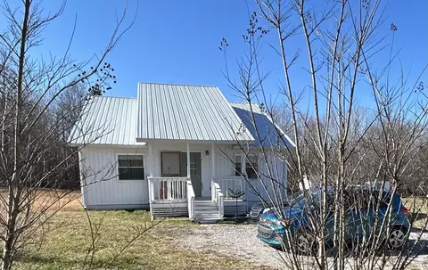 268 Poplar Rd, Pikeville, TN 37367