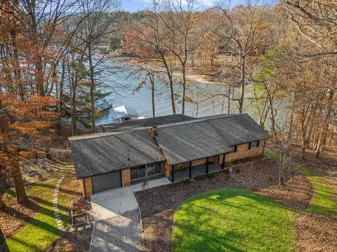 609 Dogwood Ln, Spring City, TN 37381