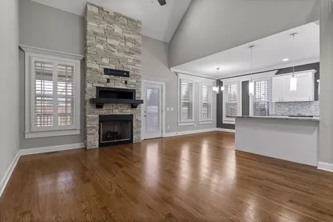 Living - 8975 Silver Maple Dr, Ooltewah, TN 37363 photo 3 of 5