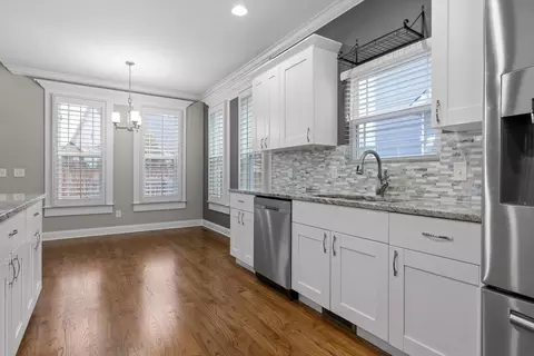 Kitchen - 8975 Silver Maple Dr, Ooltewah, TN 37363 photo 3 of 3