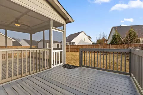Exterior - 8975 Silver Maple Dr, Ooltewah, TN 37363 photo 7 of 12