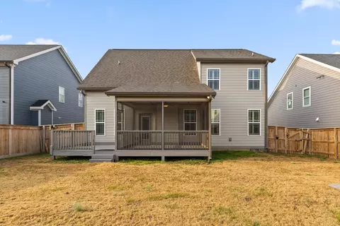 Exterior - 8975 Silver Maple Dr, Ooltewah, TN 37363 photo 2 of 12
