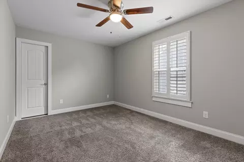 Bedroom - 8975 Silver Maple Dr, Ooltewah, TN 37363 photo 4 of 5