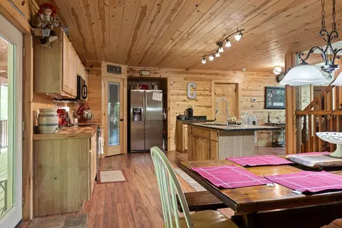 Kitchen - 496 Boyd Rd, Dunlap, TN 37327 photo 2 of 4