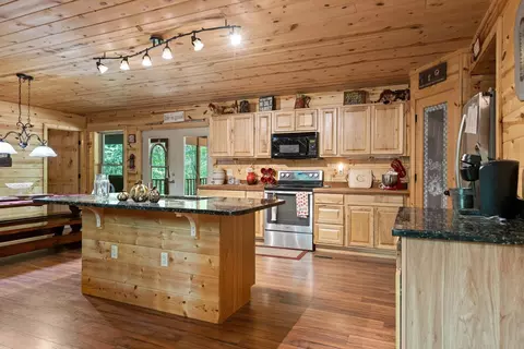 Kitchen - 496 Boyd Rd, Dunlap, TN 37327 photo 1 of 4