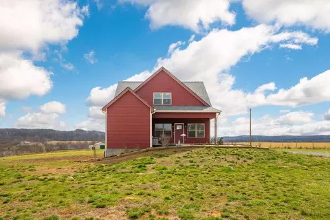 1850 Lewis Chapel Rd, Graysville, TN 37338