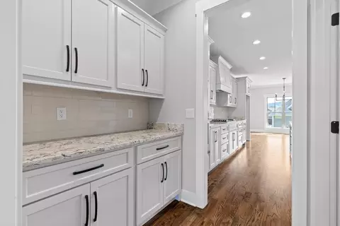 Entry Way - 3187 Grassland Cir, Apison, TN 37302 photo 4 of 7