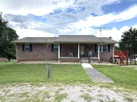 805 Jefferson Ave, Madisonville, TN 37354