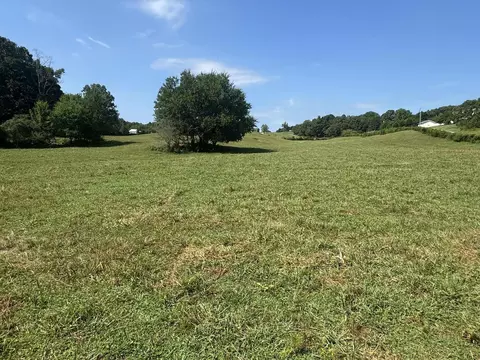 918 Rocky Springs Rd, Madisonville, TN 37354