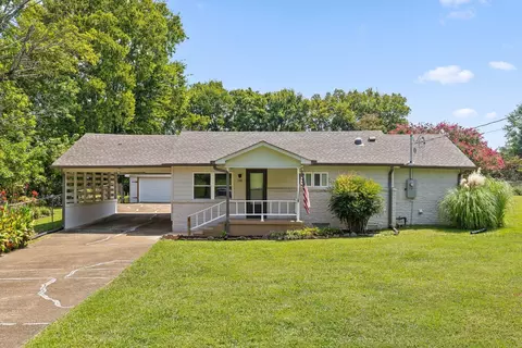 706 Ogrady Dr, Chattanooga, TN 37419