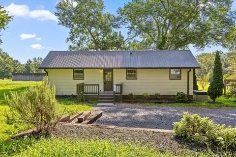 708 Red Clay Park Rd SW, Cleveland, TN 37311