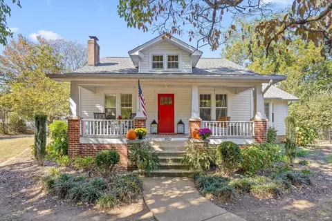 1923 Oak St NW, Cleveland, TN 37311