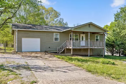 70 Pinoak Rd, Trenton, GA 30752