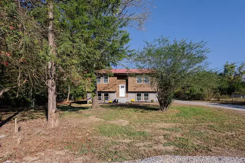 890 E Wolf Valley Rd, Heiskell, TN 37754 photo 2