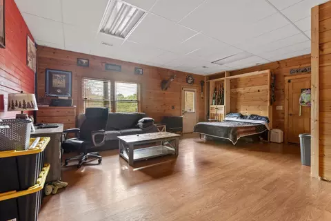Bedroom - 161155 Cherokee Ridge Dr, Ocoee, TN 37361 photo 5 of 5