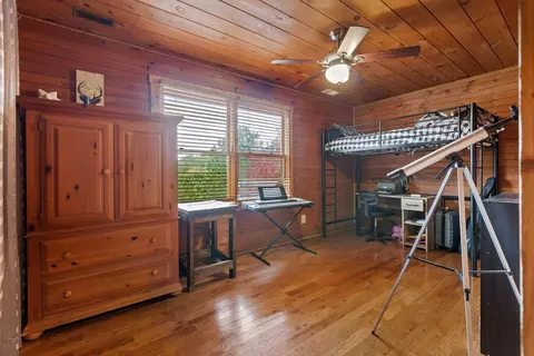 Bedroom - 161155 Cherokee Ridge Dr, Ocoee, TN 37361 photo 3 of 5