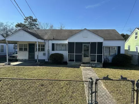 1529 Keeble St, Chattanooga, TN 37412