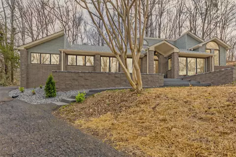 785 Ashland Ter NE, Cleveland, TN 37312