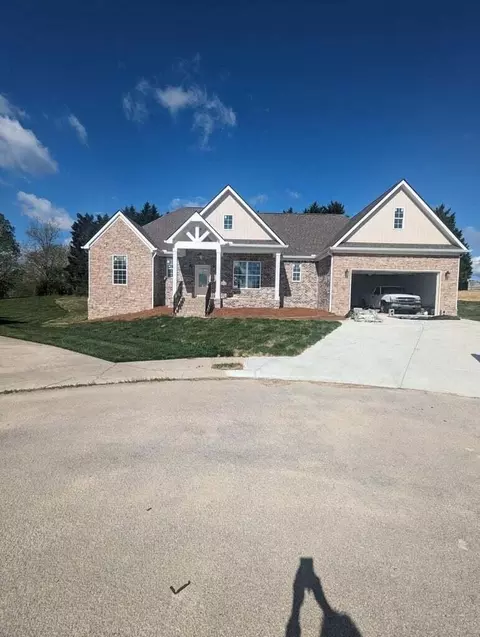 404 Ottawa Dr, Soddy Daisy, TN 37379