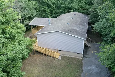 1246 Sussex Rd, Dayton, TN 37321