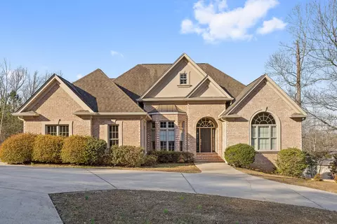 9566 Legacy Oaks Dr, Ooltewah, TN 37363