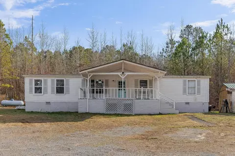 2009 Dawnville Beaverdale Rd NE, Dalton, GA 30721
