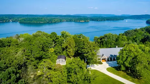 7532 Nelson Spur Rd, Hixson, TN 37343