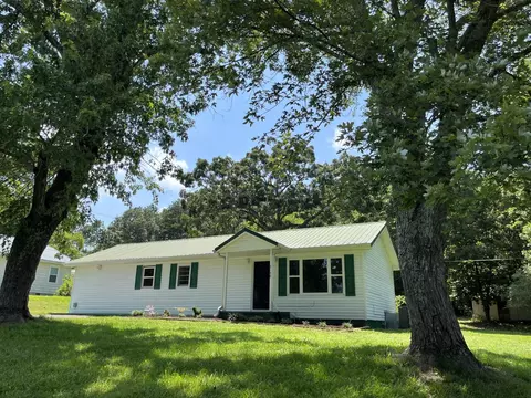 3130 SE Mcreynolds Ave SE, Cleveland, TN 37323